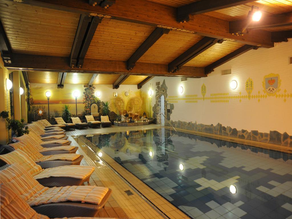 בודנמאיס Wellness- Und Ferienhotel Waldesruh מראה חיצוני תמונה